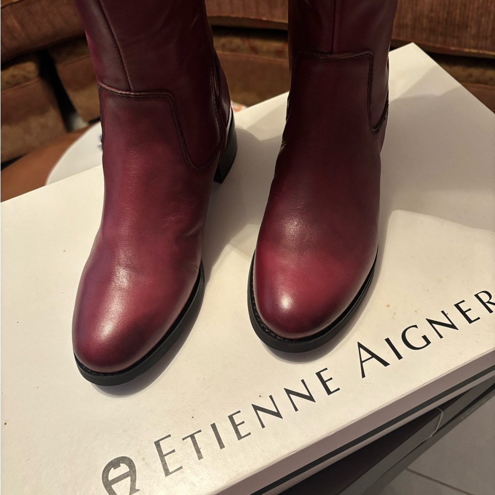 NEW IN BOX NIB Women’s Etienne Aigner Burgundy Oxblood Heeled Monogram Boots